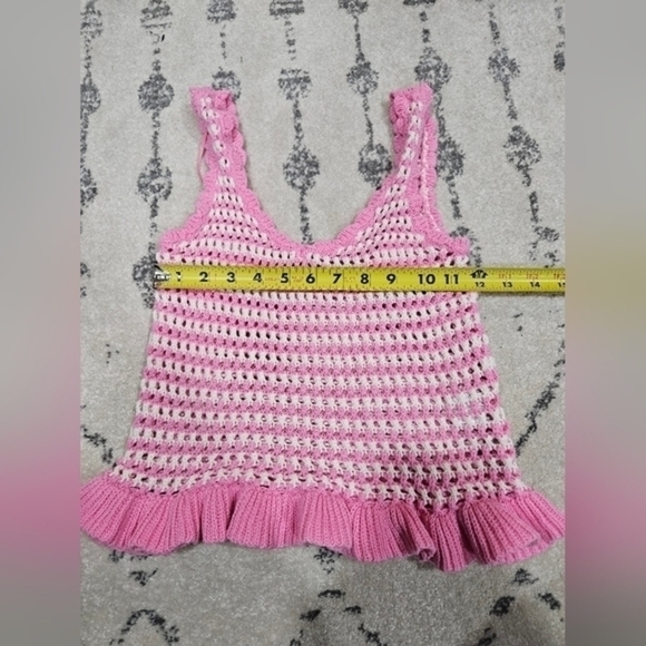 Cropped Stradivarius Tank Top - Picture 2 of 6